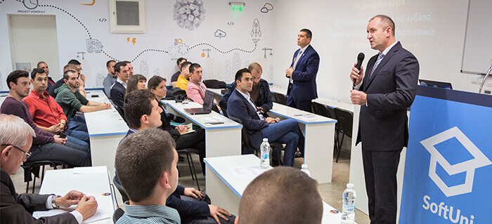 Президентът Румен Радев участва в церемонията по откриването на учебната година в Софтуерния университет