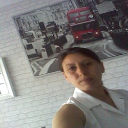 Atinayurukova82 avatar